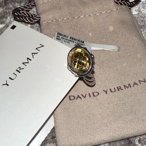 David Yurman Oval Renaissance Ring - Citrine w/Carnelian Accents - Picture 17 of 17